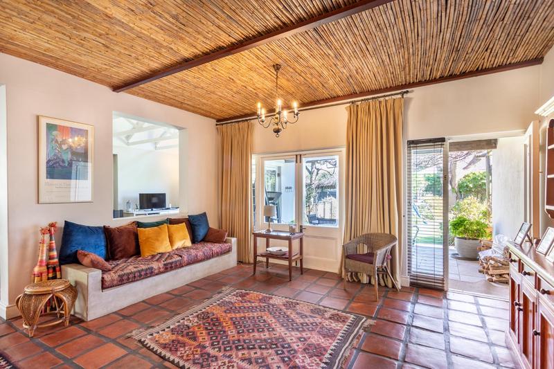 To Let 4 Bedroom Property for Rent in Rondebosch Western Cape